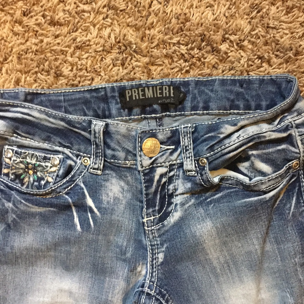 Jeans - Picture 2 of 3